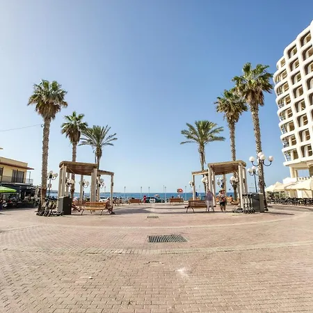 Lovely 2br 2 Mins Away From The Promenade By 360 Estates *